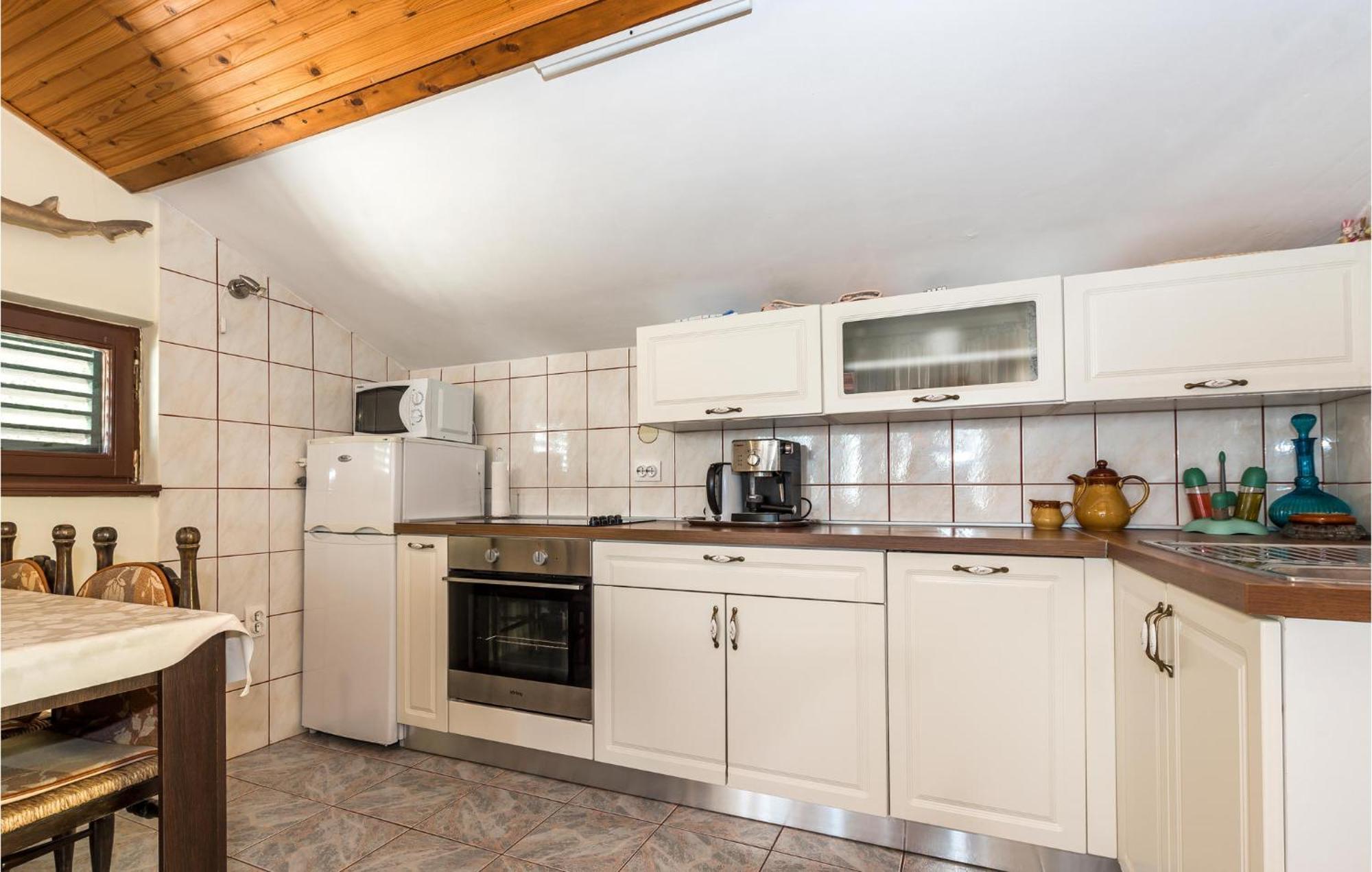 Awesome Apartment In Jadrija With Wifi Eksteriør billede